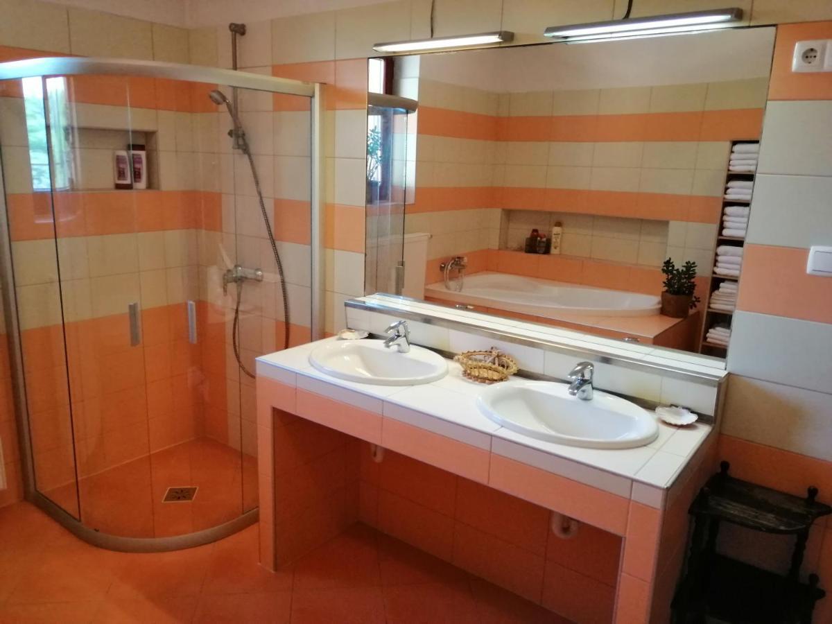 Vízaknai Apartmanház Székesfehérvár Exteriér fotografie