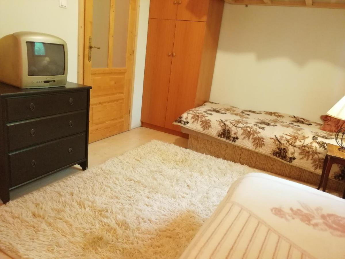 Vízaknai Apartmanház Székesfehérvár Exteriér fotografie